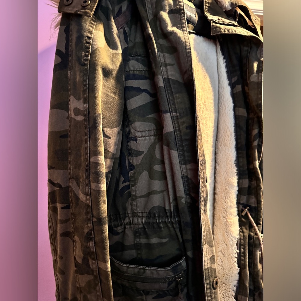 Express Camo Jacket - image 2
